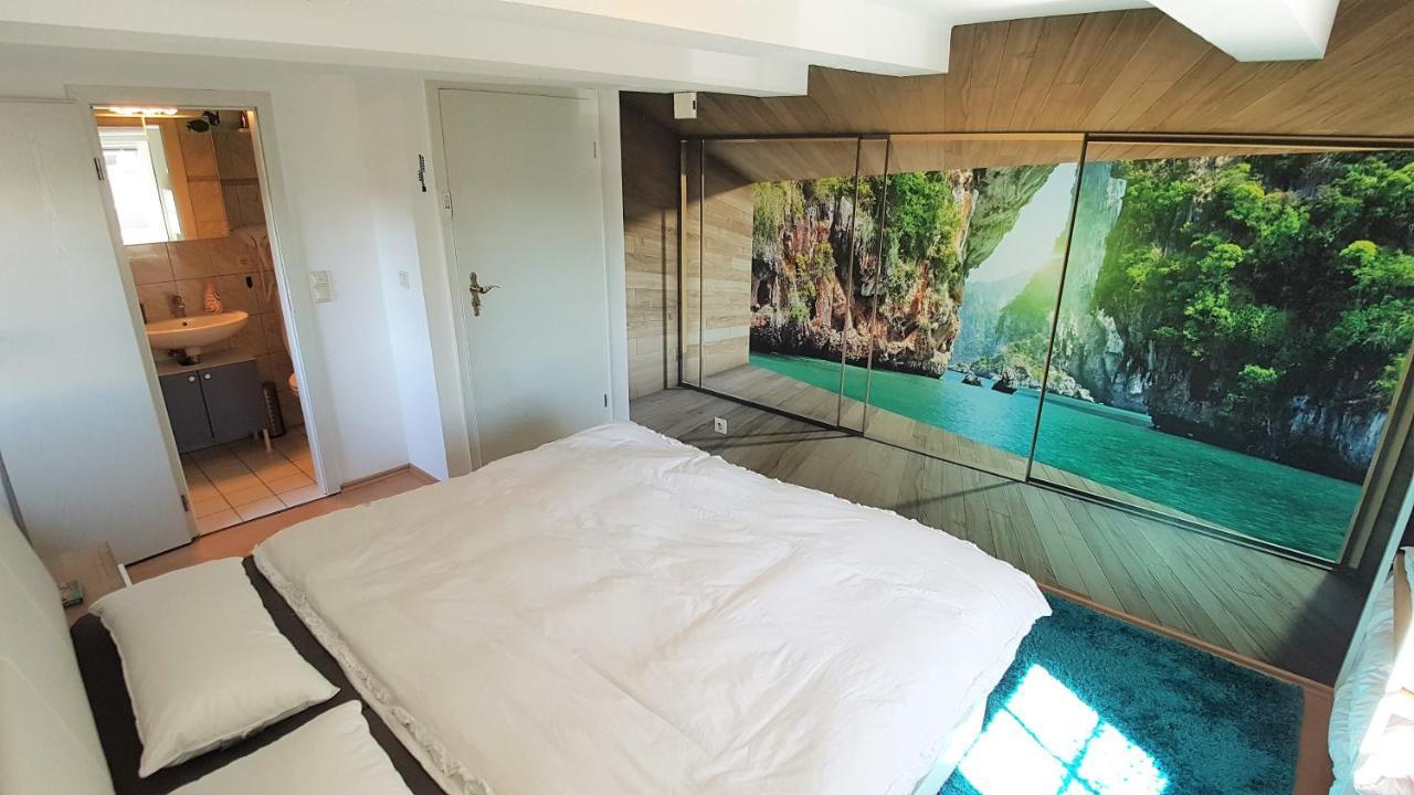Parklife Apartment